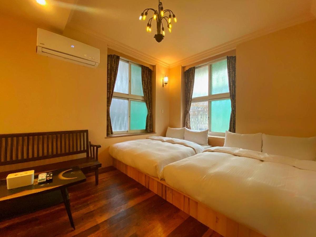 Tainan Macarthur Homestay Екстер'єр фото