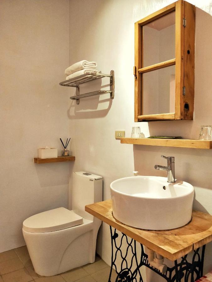 Tainan Macarthur Homestay Екстер'єр фото