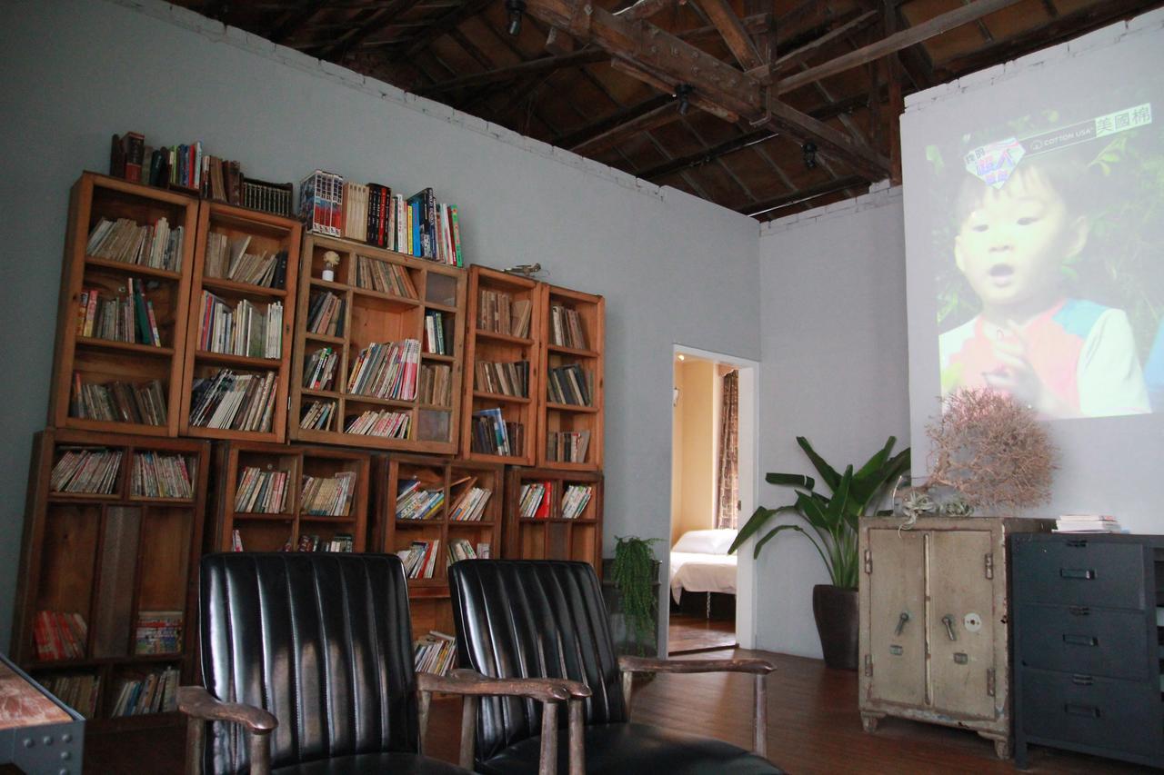 Tainan Macarthur Homestay Екстер'єр фото