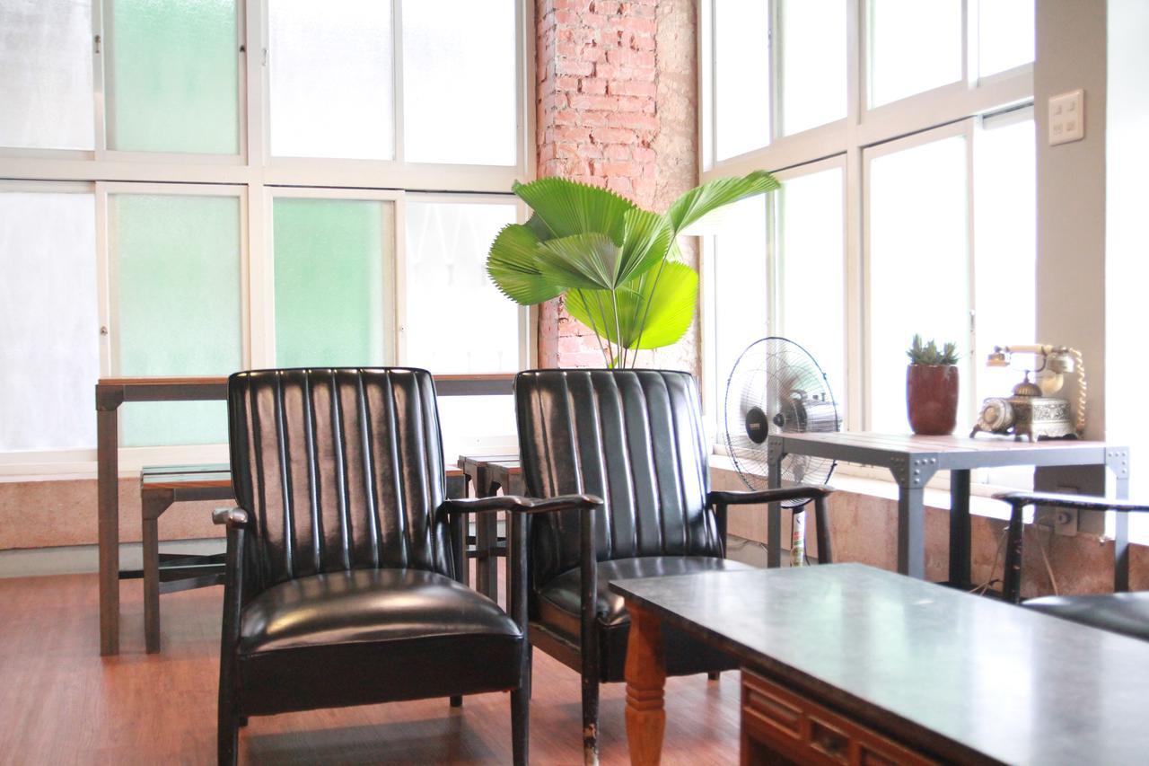 Tainan Macarthur Homestay Екстер'єр фото
