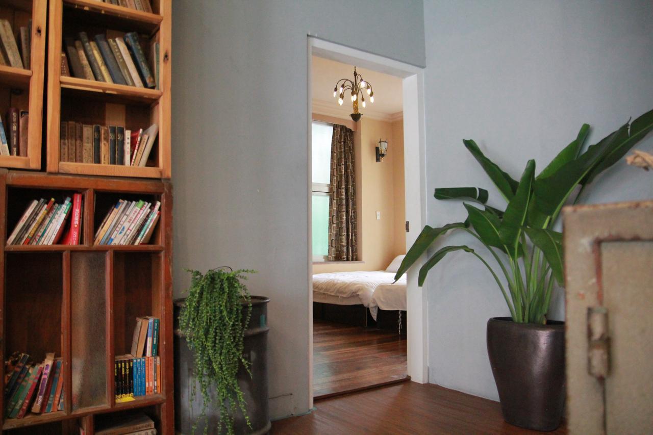 Tainan Macarthur Homestay Екстер'єр фото